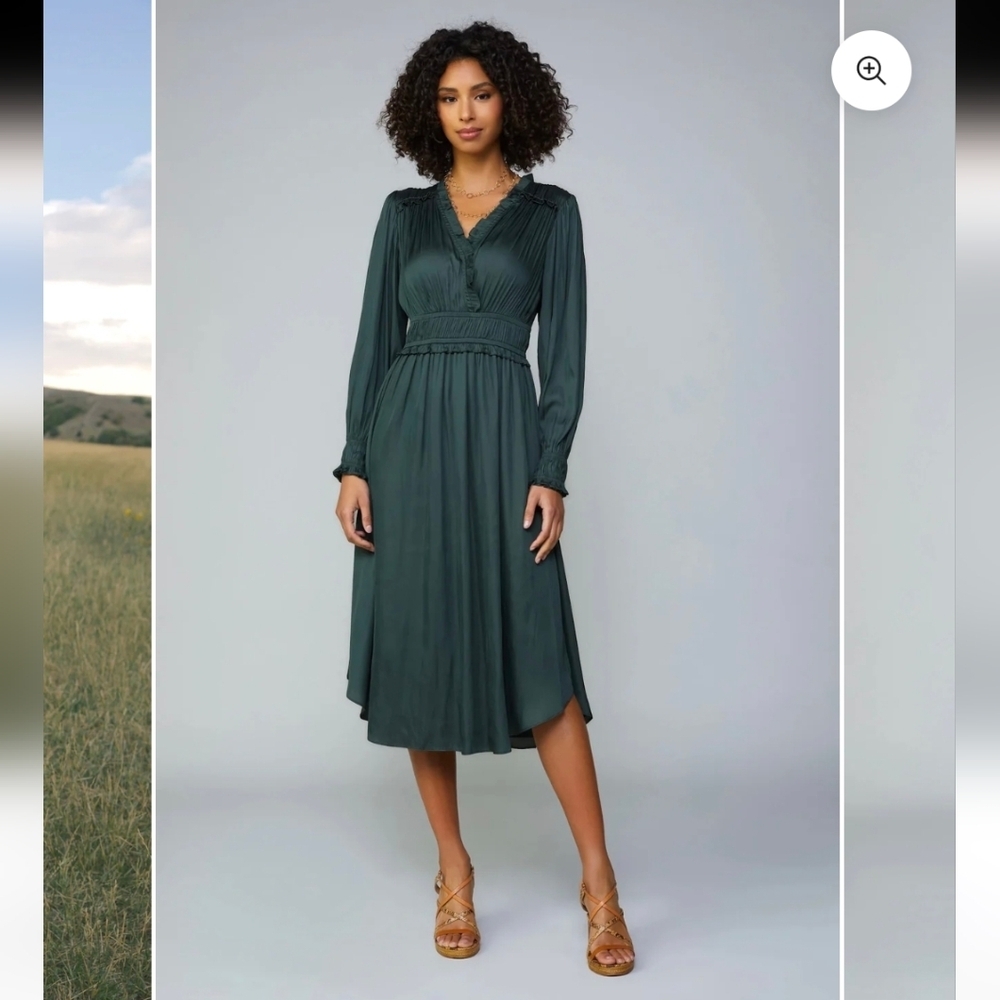 Current Air Libra Pleated‎ Midi Dress in Forest Green Size Medium